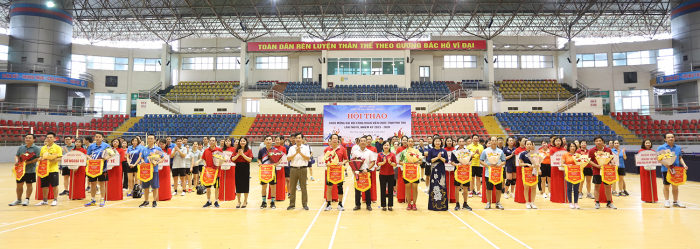 Sôi nổi hội thao chào mừng Đại hội Công đoàn Viên chức tỉnh Phú Thọ lần thứ VI