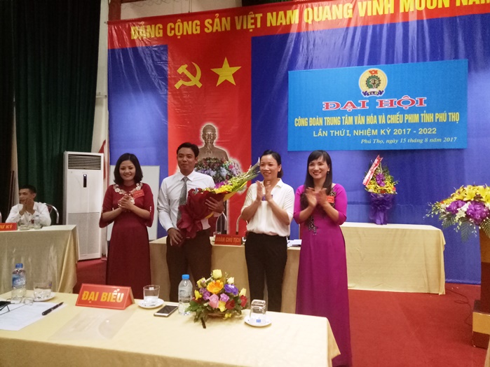 Trung tâm Văn hóa và Chiếu phim tỉnh Phú Thọ tổ chức thành công Đại hội Công đoàn và Đại hội Chi bộ lần thứ I, nhiệm kỳ 2017 - 2020
