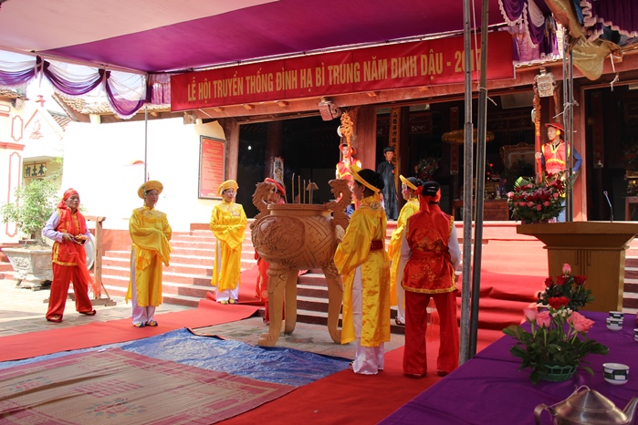 Lễ hội truyền thống đình Hạ Bì Trung xã Xuân Lộc - huyện Thanh Thủy