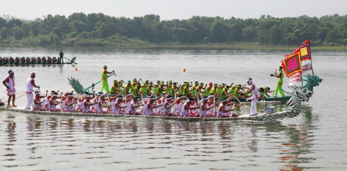 Lễ hội bơi chải truyền thống tỉnh Phú Thọ tại Làng Văn hoá - Du lịch các dân tộc Việt Nam