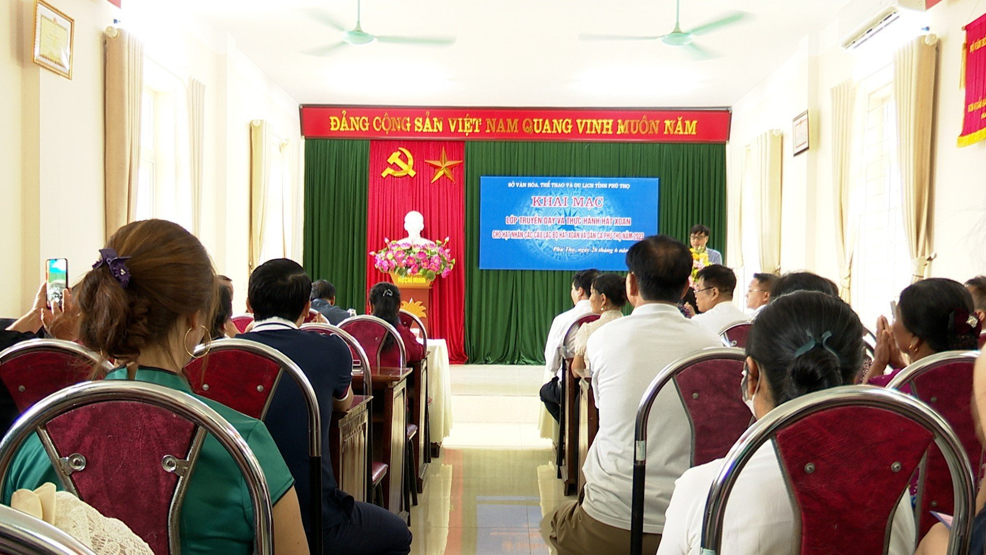 Khai mạc lớp truyền dạy và thực hành hát Xoan cho hạt nhân các Câu lạc bộ hát Xoan và dân ca Phú Thọ năm 2023
