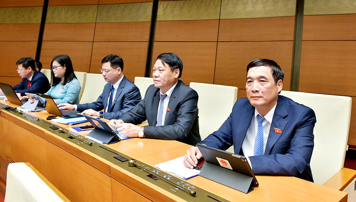 Đoàn Đại biểu Quốc hội tỉnh Phú Thọ nêu cao tinh thần trách nhiệm, hoàn thành chương trình làm việc tại Kỳ họp thứ Bảy, Quốc hội khóa XV