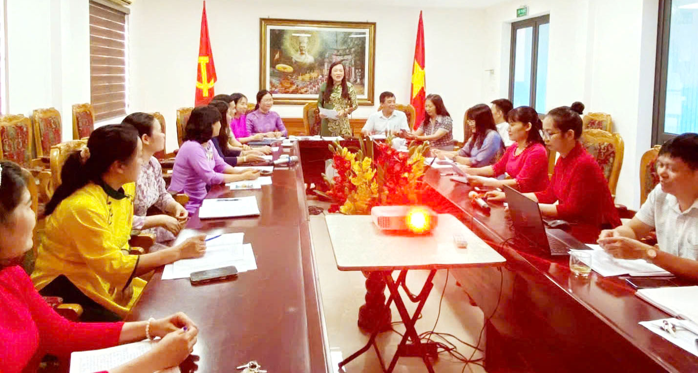 Tổ chức sinh hoạt chuyên đề “Học tập và làm theo tư tưởng, đạo đức, phong cách Hồ Chí Minh” năm 2025